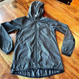 Nike‎ Windrunner Jacket Women's Small Black Zebra Print Pockets Hooded Full Zip
